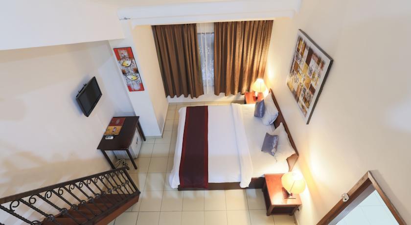 Hotel Reddoorz @ Raya Kuta Kuta Lombok Exterior foto